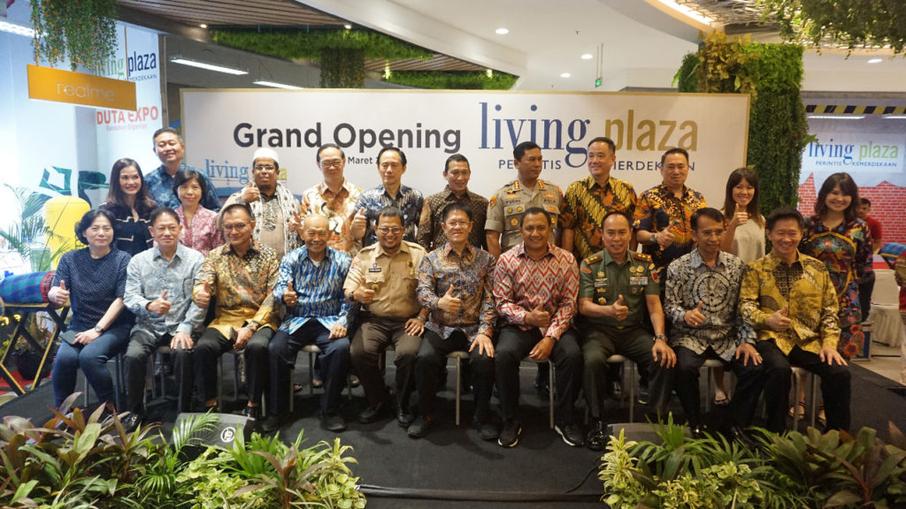 Living Plaza Makassar